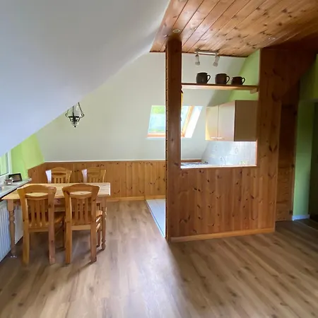 Bahnhof Mulknitz Appartement Forst  Buitenkant foto